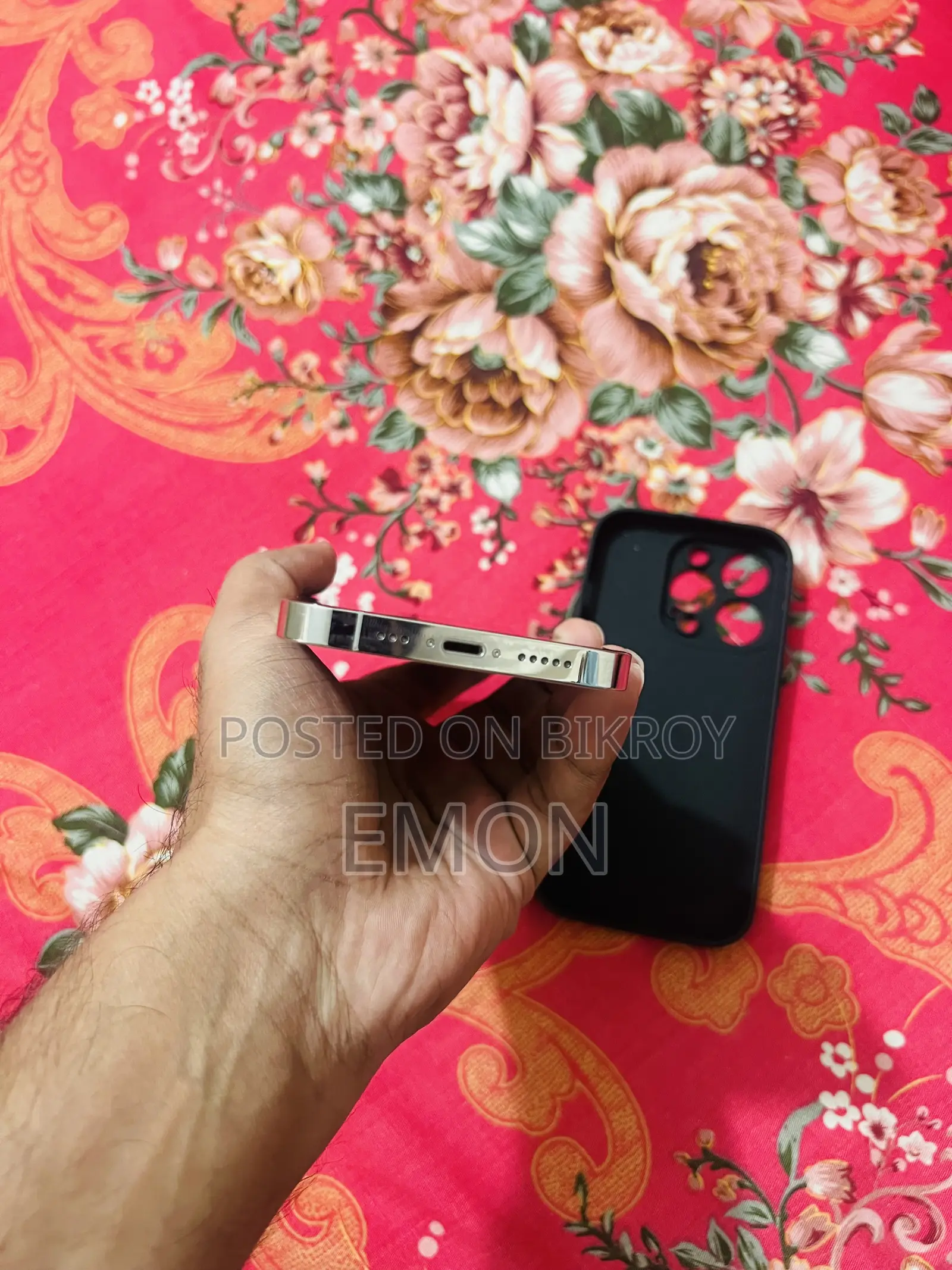 অ্যাপল আইফোন ১৪ প্রো ১২৮ জিবি সিলভার