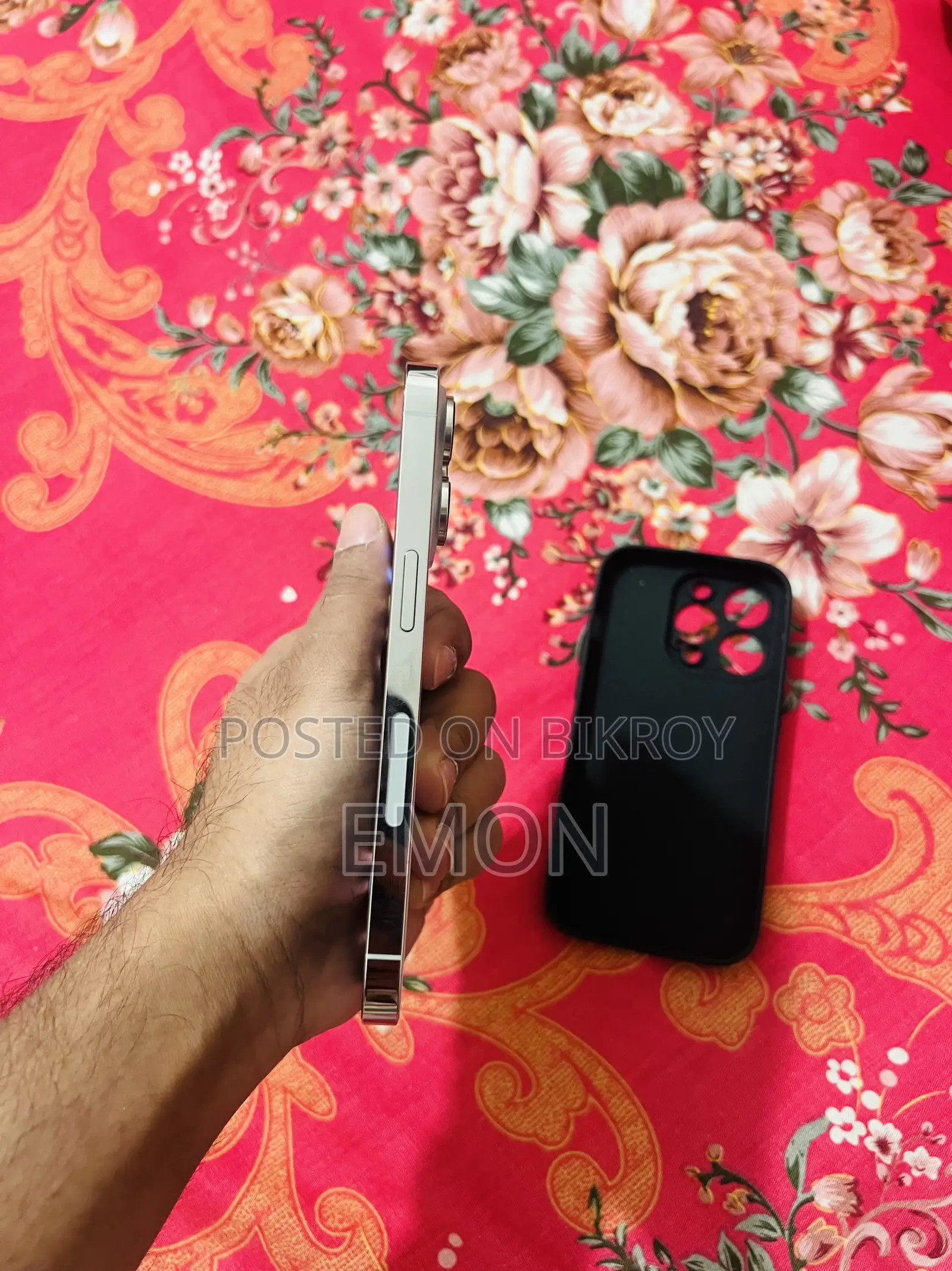 অ্যাপল আইফোন ১৪ প্রো ১২৮ জিবি সিলভার
