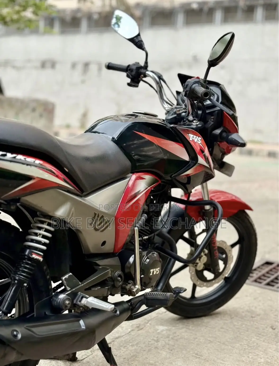 TVS Stryker 125 2022 Red
