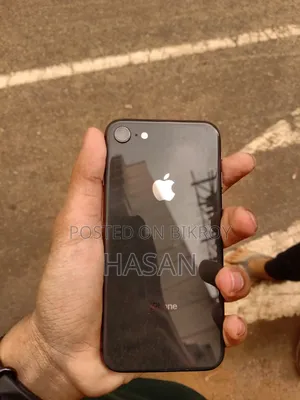 অ্যাপল আইফোন ৮ ২৫৬ জিবি ব্ল্যাক