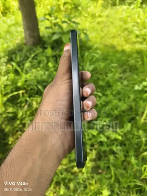 Vivo Y200 128 GB Black