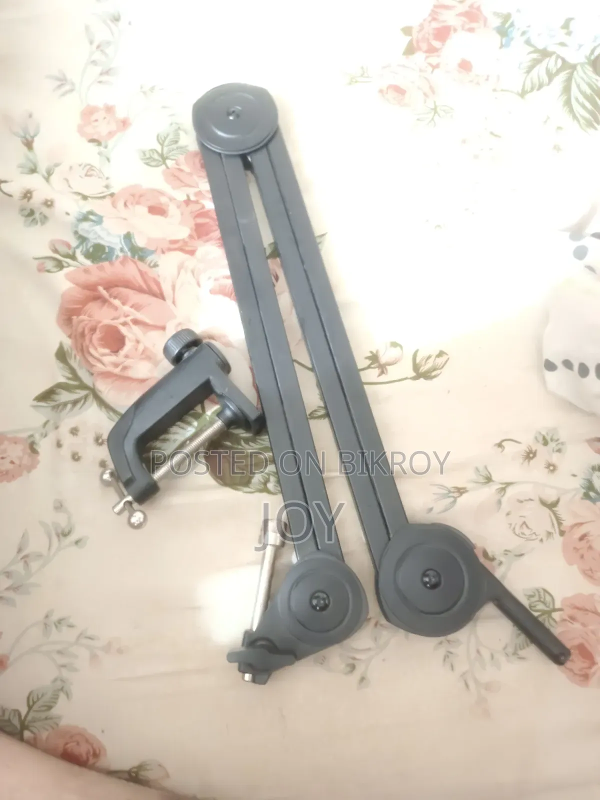 Fifine Bm63 Boom Microphone Arm Stand
Model: Bm63