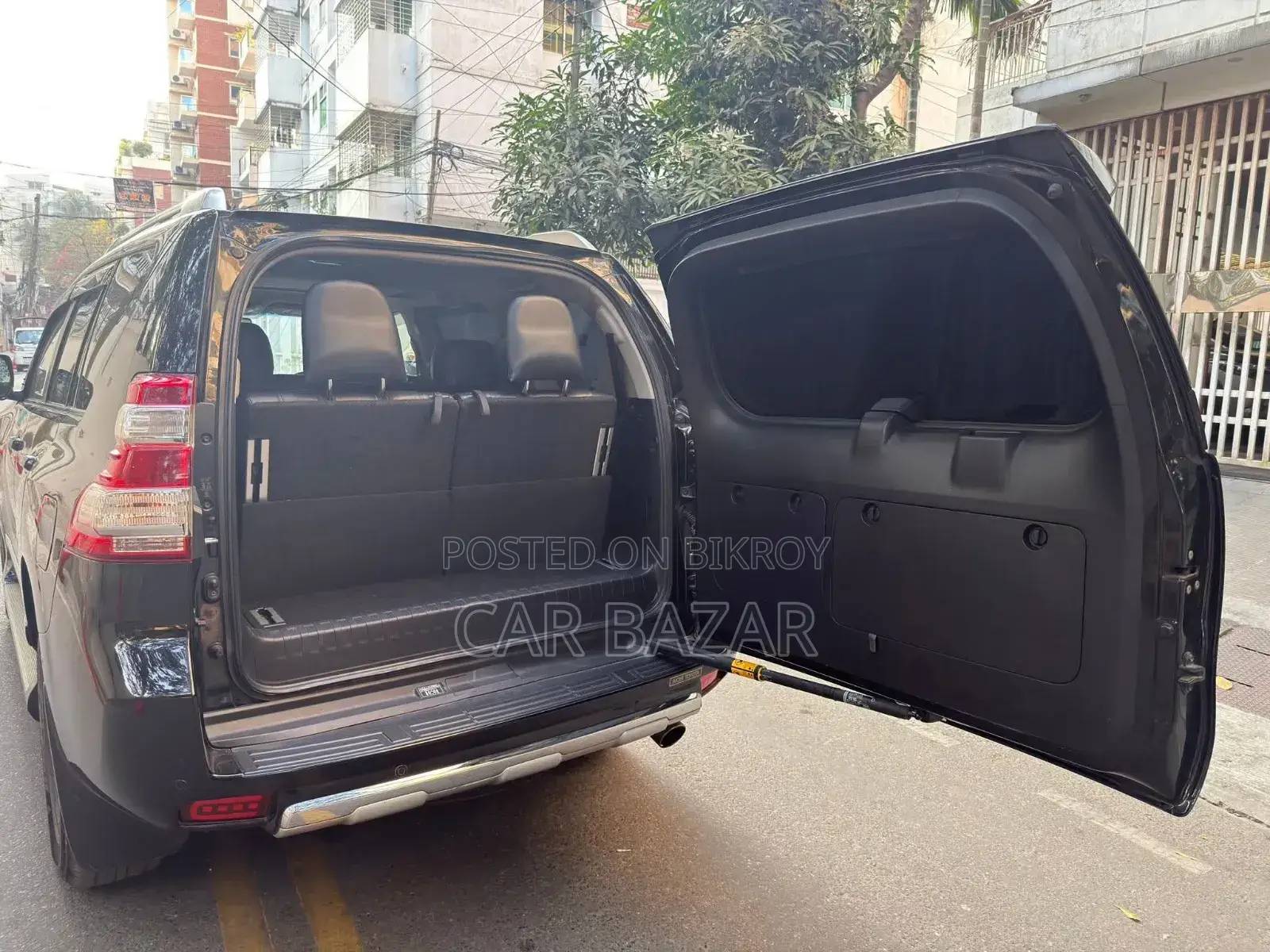 Toyota Land Cruiser Prado 2.7 I 2013 Black