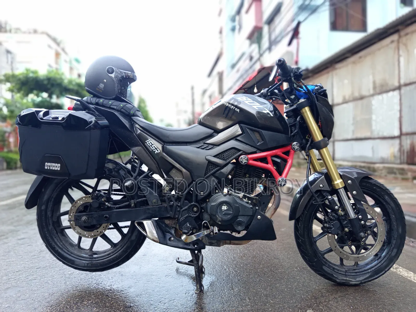 Runner Bolt 165R 2022 Black