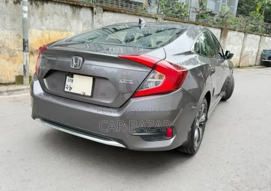 হোন্ডা সিভিক ইএক্স সেডান ২০২০ ধূসর