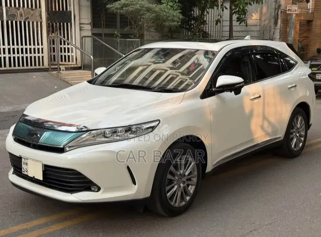Toyota Harrier 2.0 2017 Pearl
