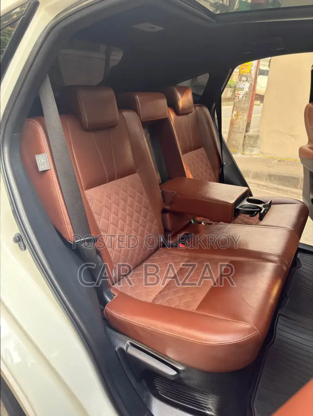 Toyota Harrier 2.0 2017 Pearl