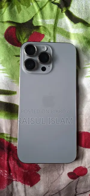 Apple iPhone 15 Pro Max 256 GB Silver