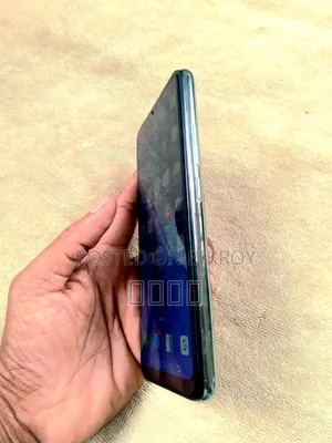 Vivo Y11 32 GB