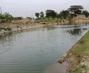 Lake Facing Land Sale 3 Katha Sector-17/J