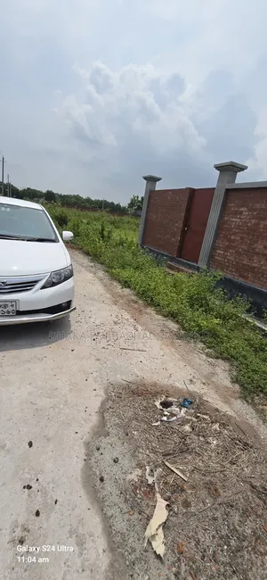 পূর্বাচল ৫৪ ৩০' পূর্বমুখী কর্নার প্লট বিক্রয়