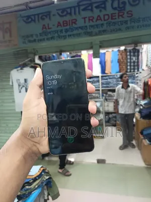 OnePlus 6T 128 GB Black