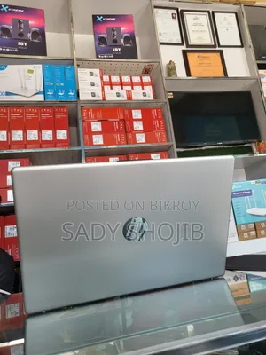 New Laptop HP 15-Dw0037wm 8GB AMD Ryzen 5 SSD 500GB