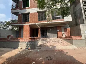 বাসাবোতে ৩ বেডরুমের অ্যাপার্টমেন্ট বিক্রির জন্য