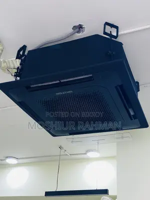 Walton Cassette Type 4 Ton AC - Black Panel