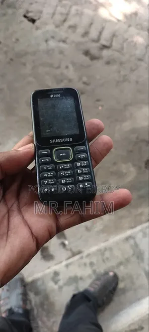 Samsung Guru Music 2 Black