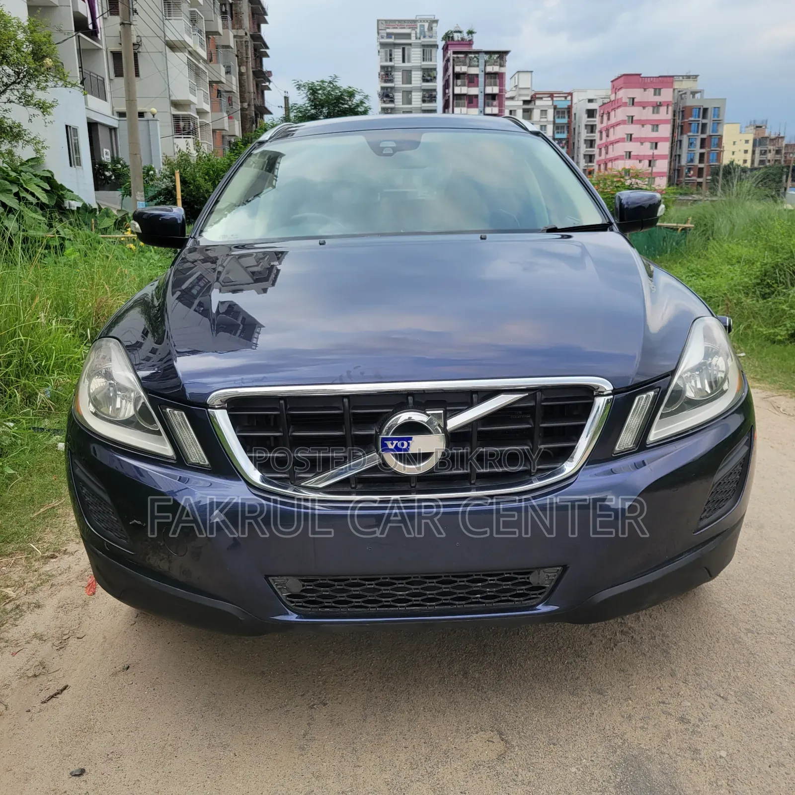 New Volvo XC60 2012 Blue