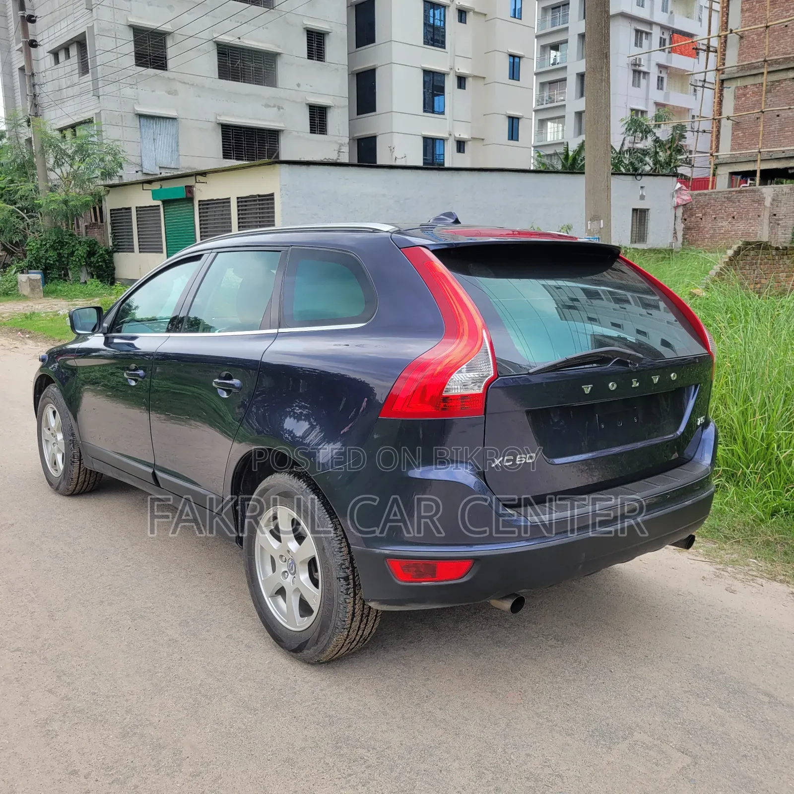 New Volvo XC60 2012 Blue