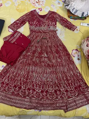 পিং লং পার্টি গাউন