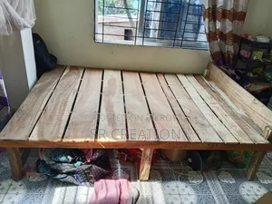 6ft/5.5ft Bed Frame