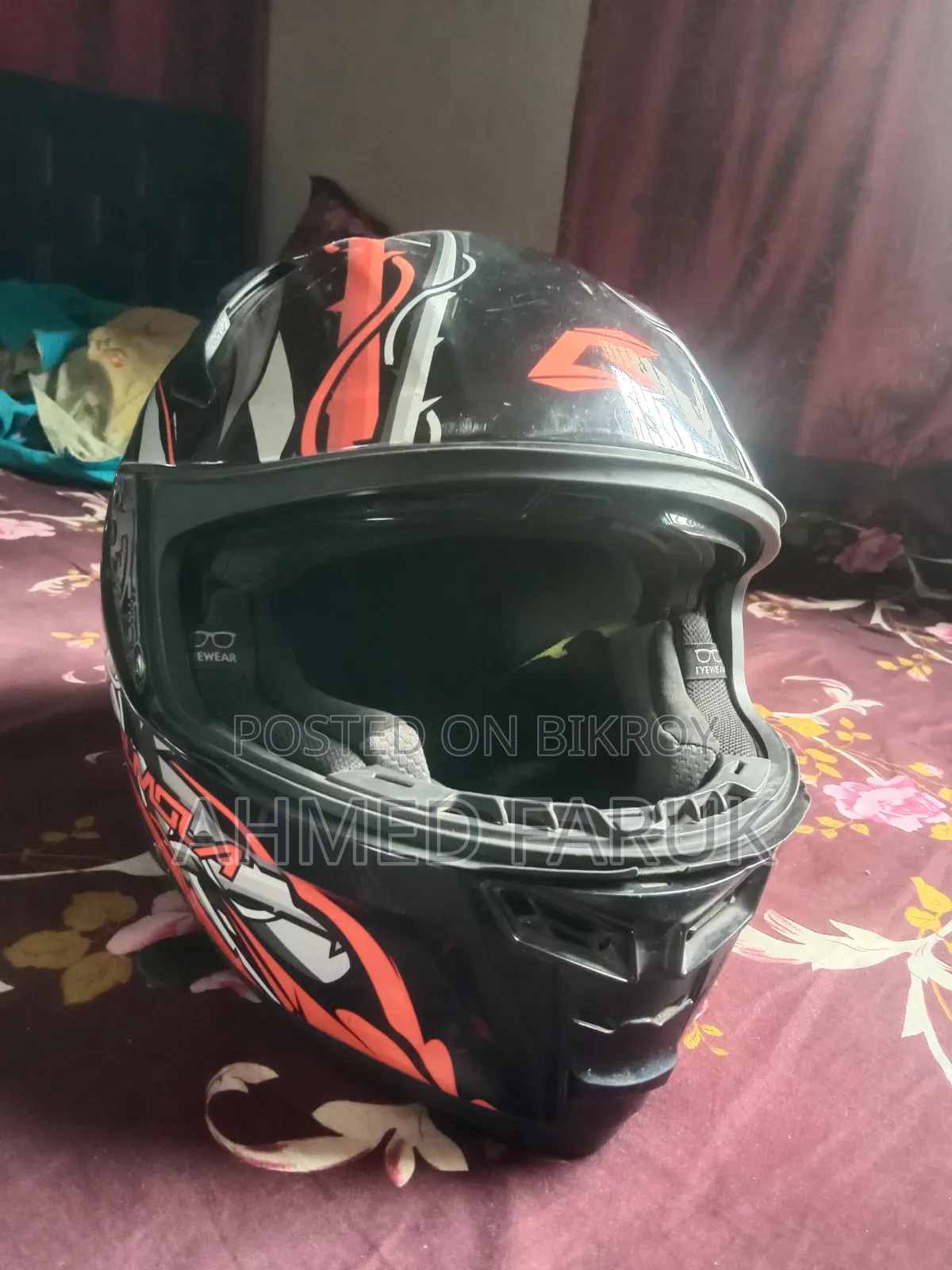 Helmet. Bilmola