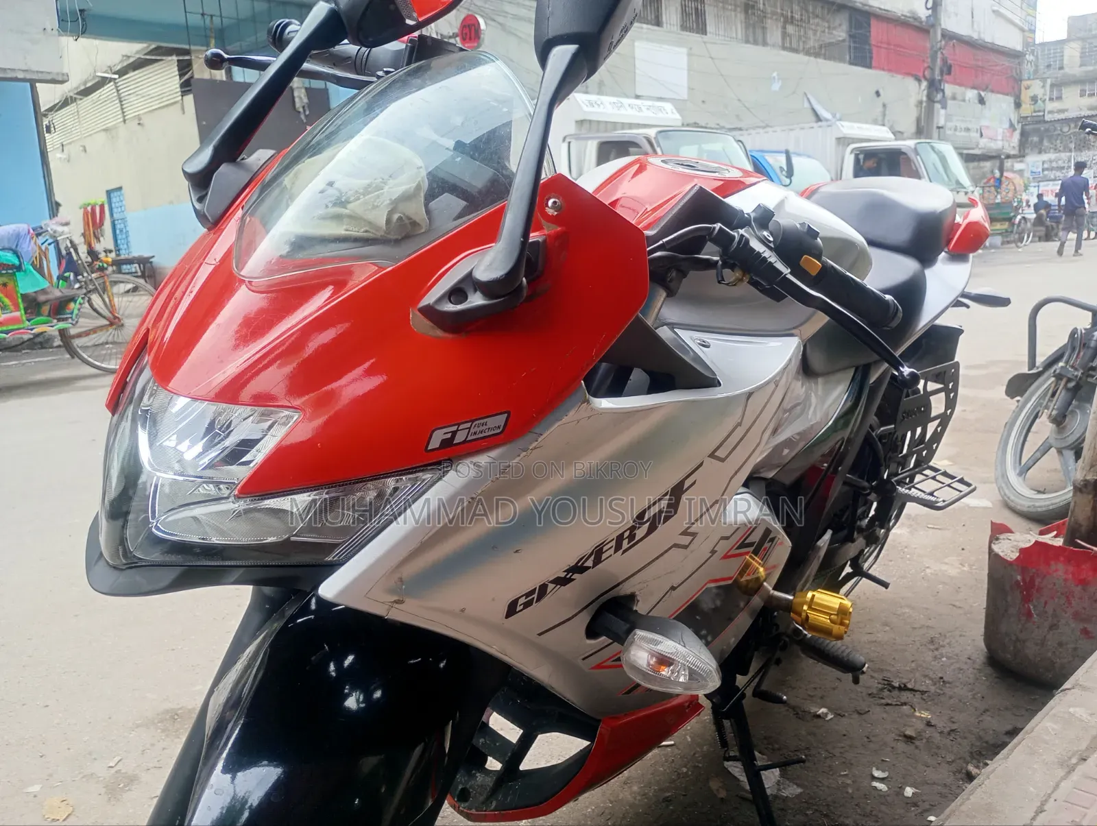 Suzuki Gixxer SF FI 2023 Orange