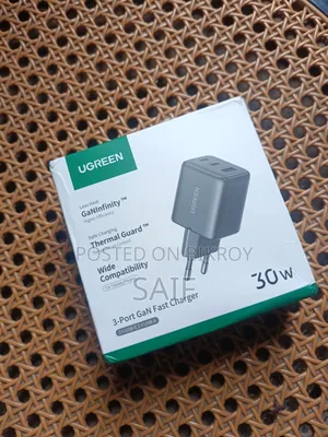 New Ugreen 30W Charger for iPhone / Samsung