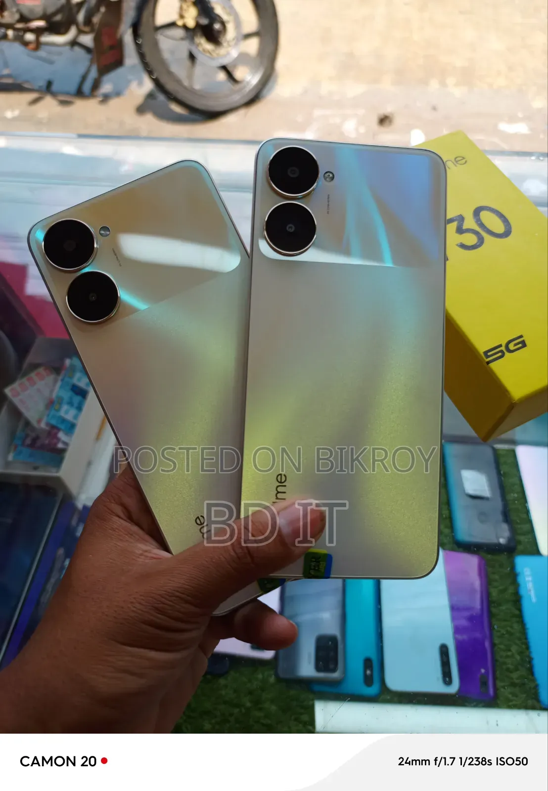 New Realme V30 128 GB Rose Gold