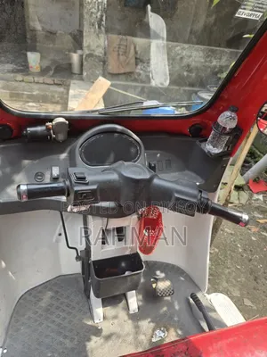 নতুন মোটরসাইকেল ২০২৫ রেড