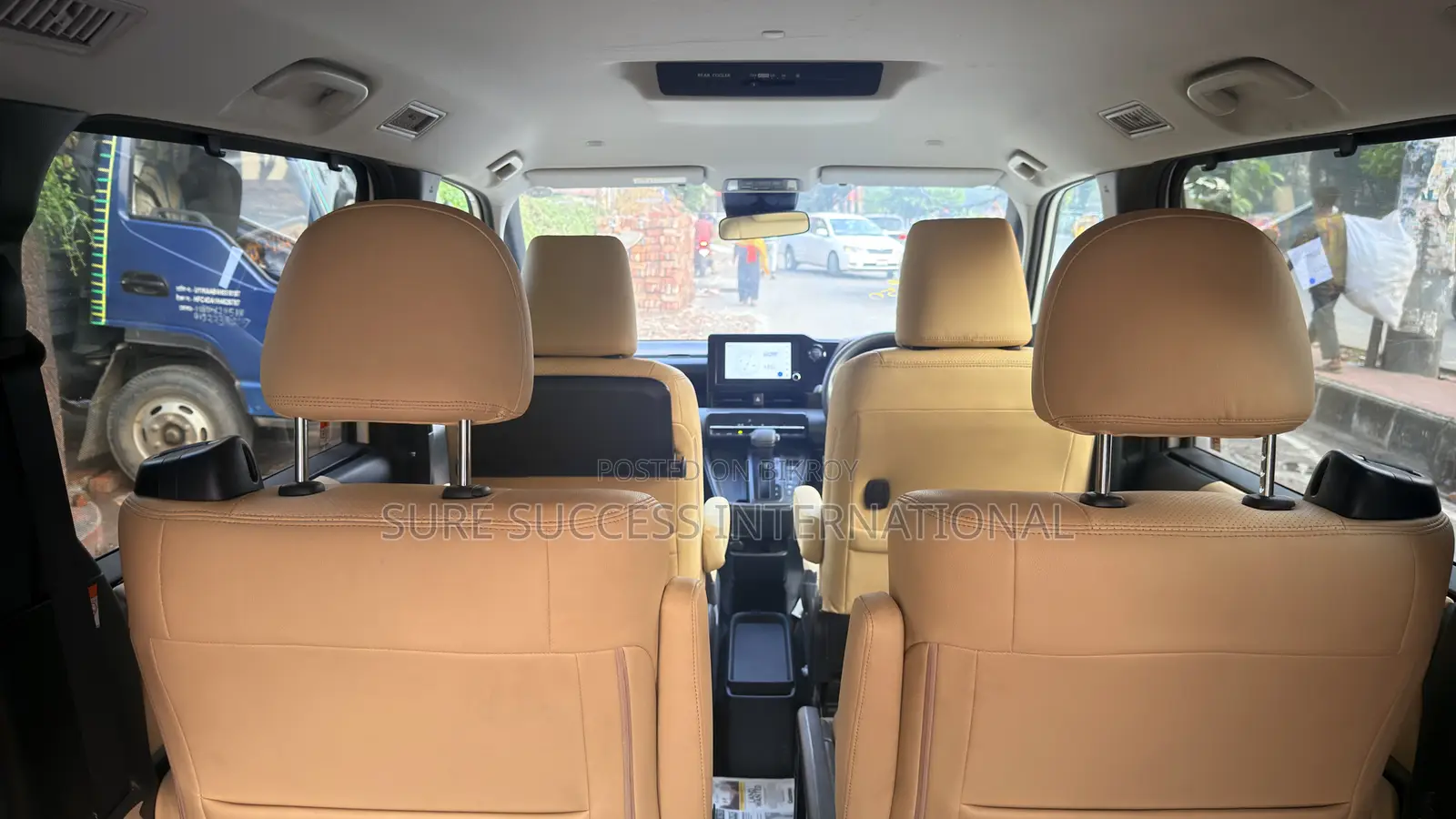 Toyota Noah 2023 Pearl