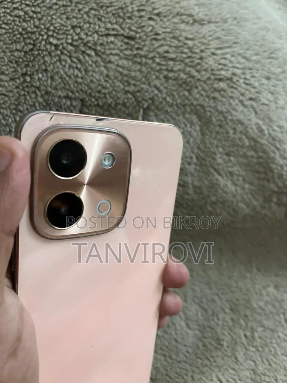 Vivo Y28 8 GB Pink