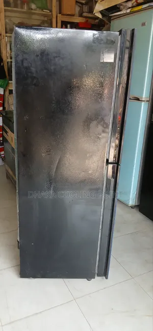 Singer Stok Lot 185 Litter Fridge for Sale