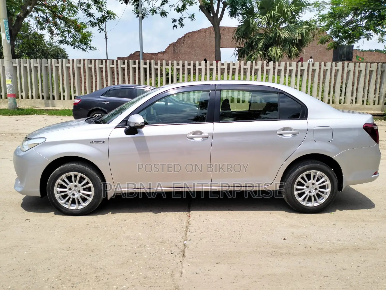 Toyota Axio 2015 Silver