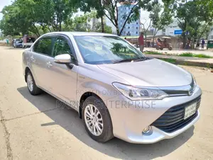 Toyota Axio 2015 Silver
