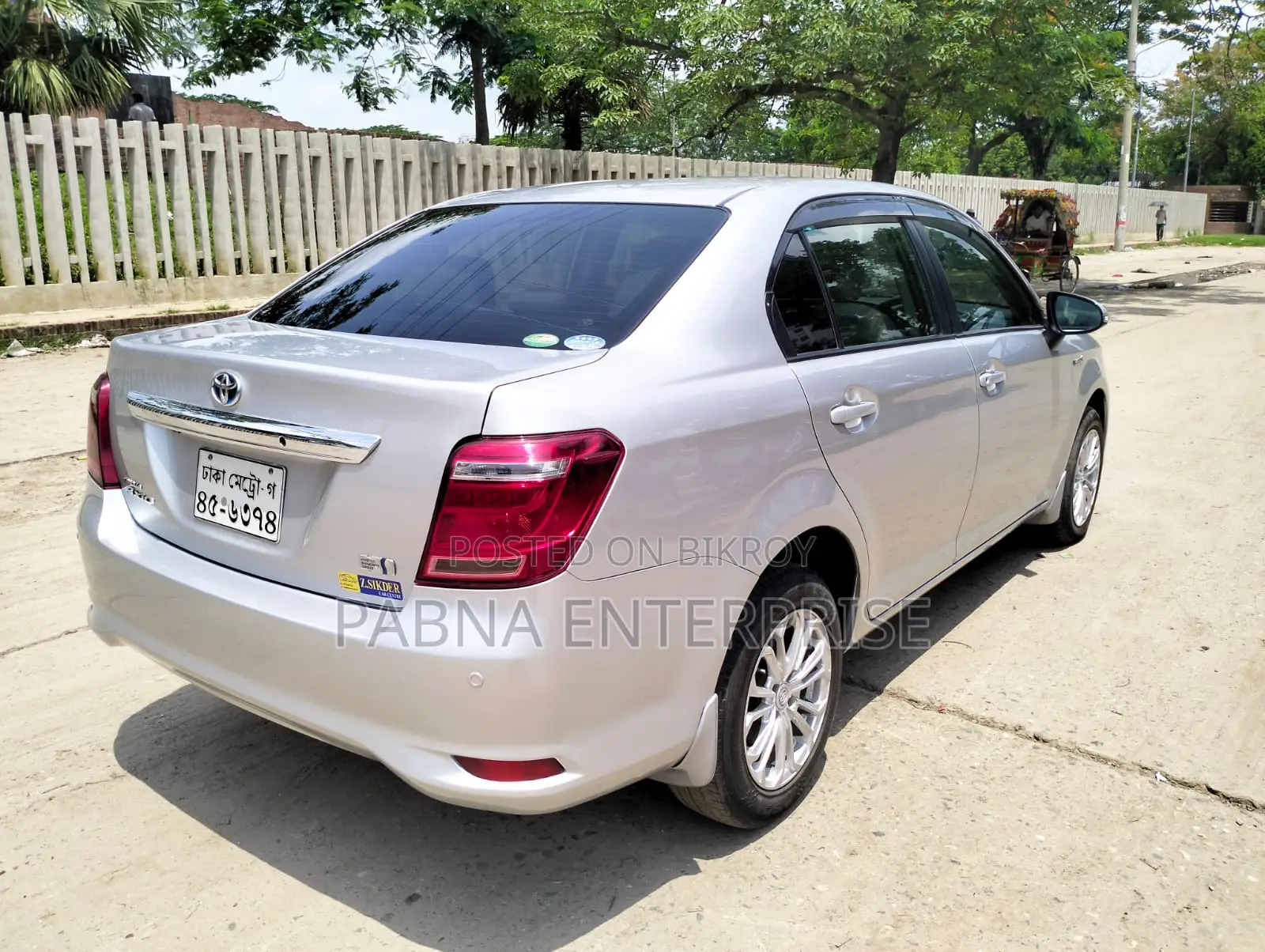 Toyota Axio 2015 Silver