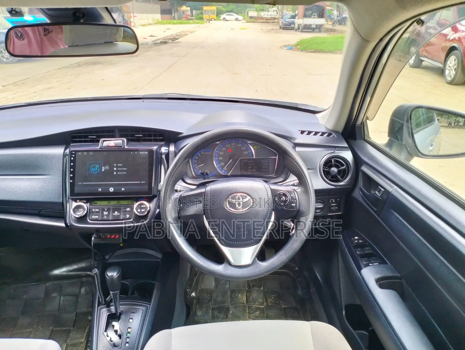 Toyota Axio 2015 Silver