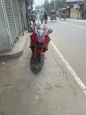 Yamaha R1 2024 Red