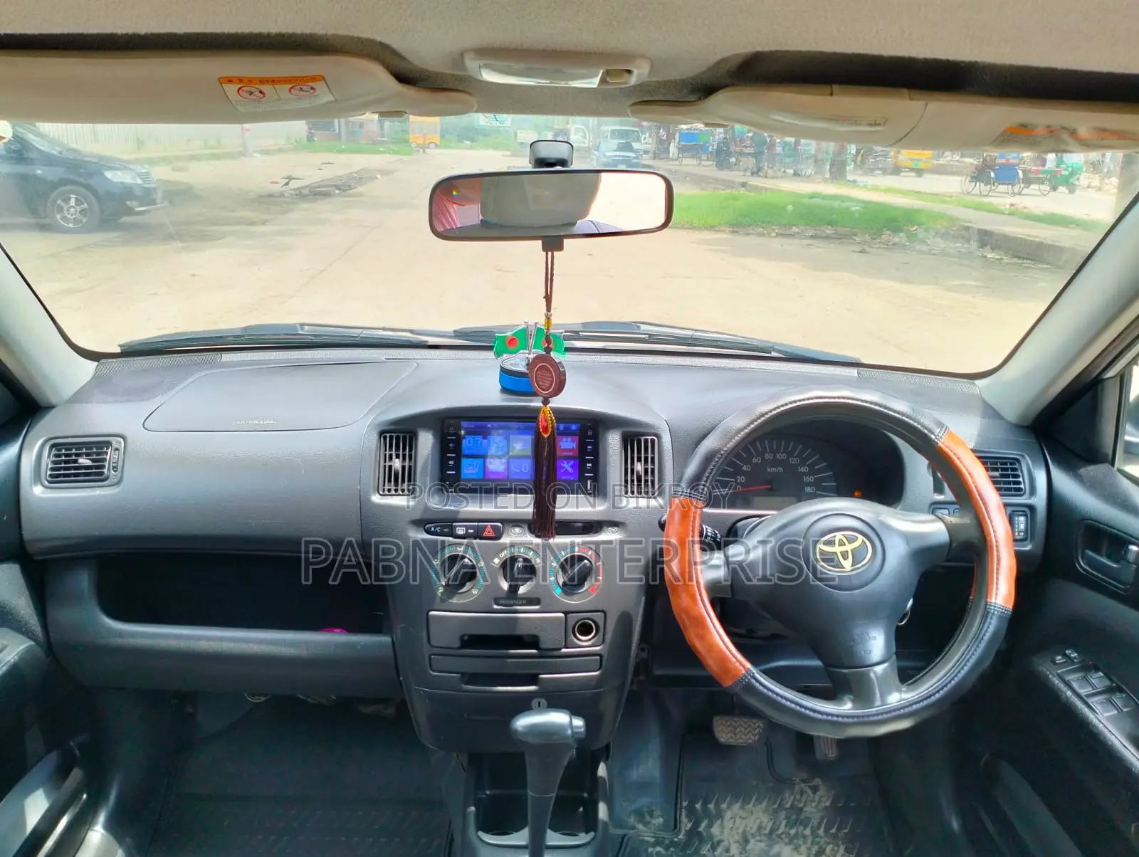 Toyota Succeed 2004 Silver