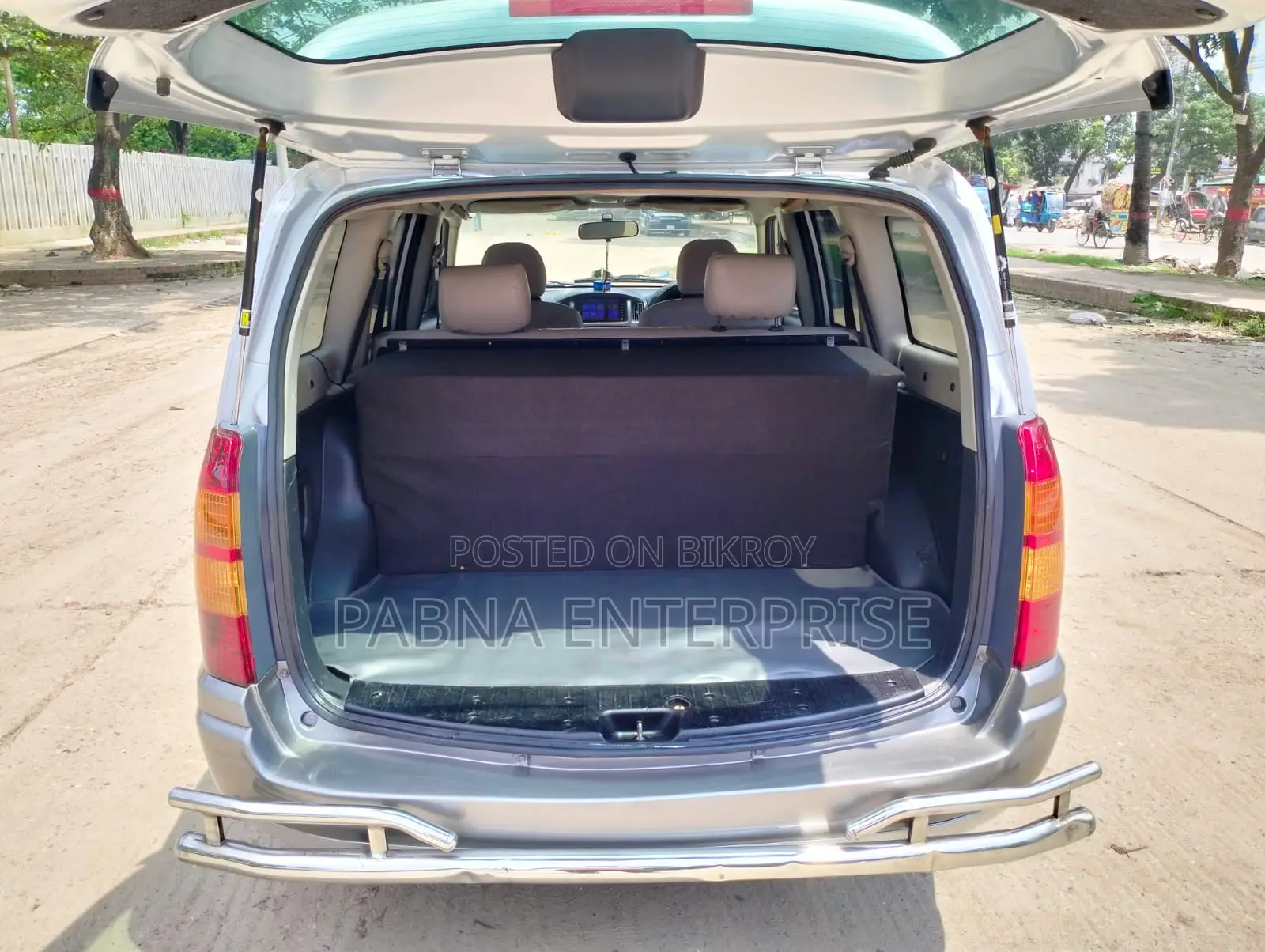 Toyota Succeed 2004 Silver