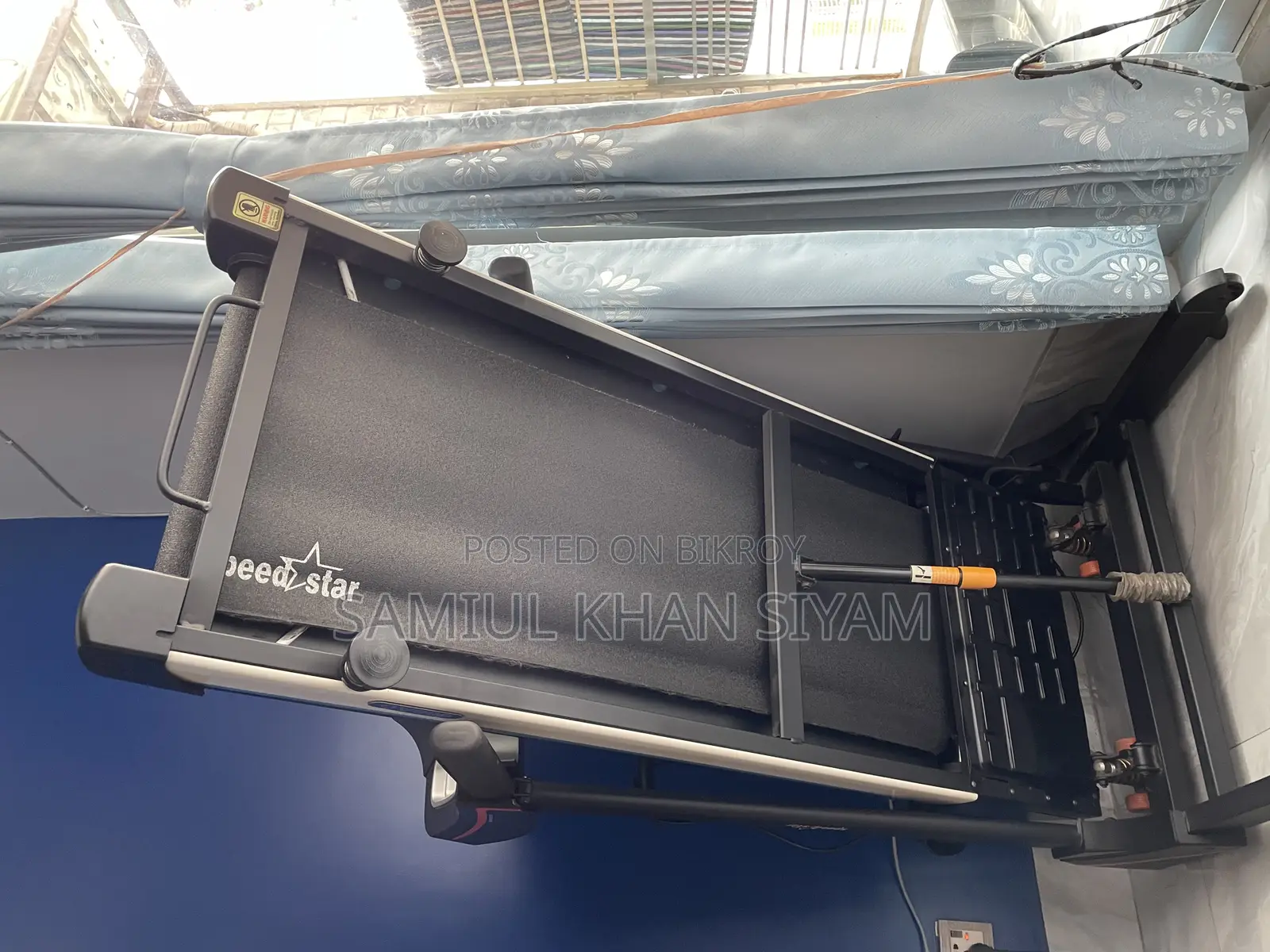 Electronic Treadmill