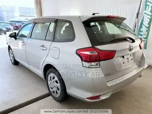 Toyota Corolla Fielder 1.5 Hybrid FWD 2021 Silver