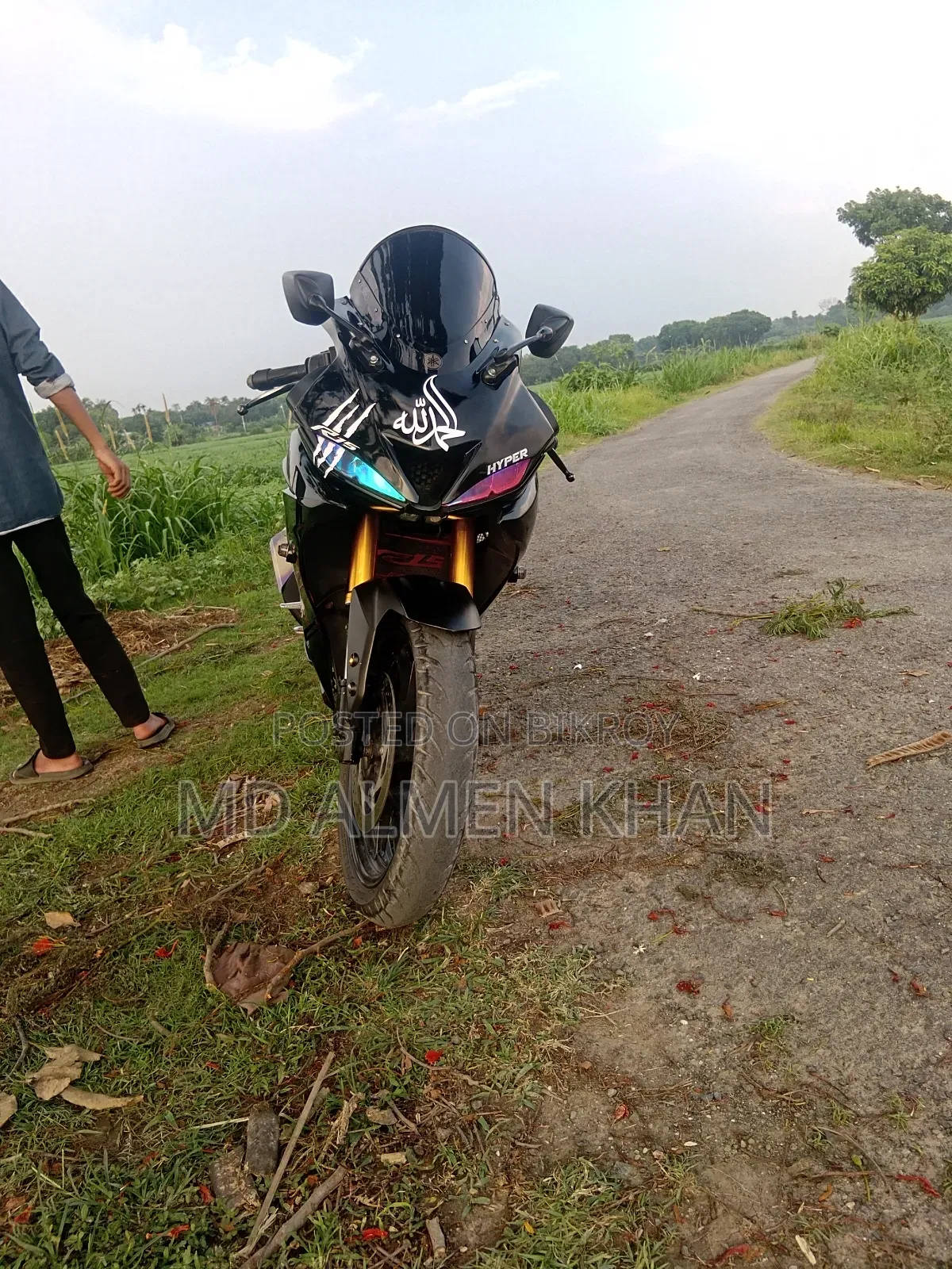Yamaha R1 2018 Black