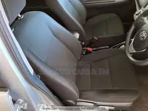 Toyota Corolla Fielder 1.5 Hybrid FWD 2021 Silver