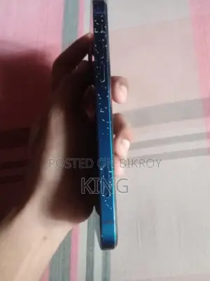 Apple iPhone 12 64 GB Blue