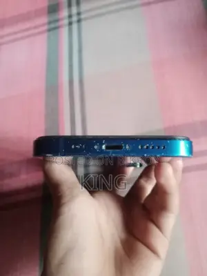 Apple iPhone 12 64 GB Blue