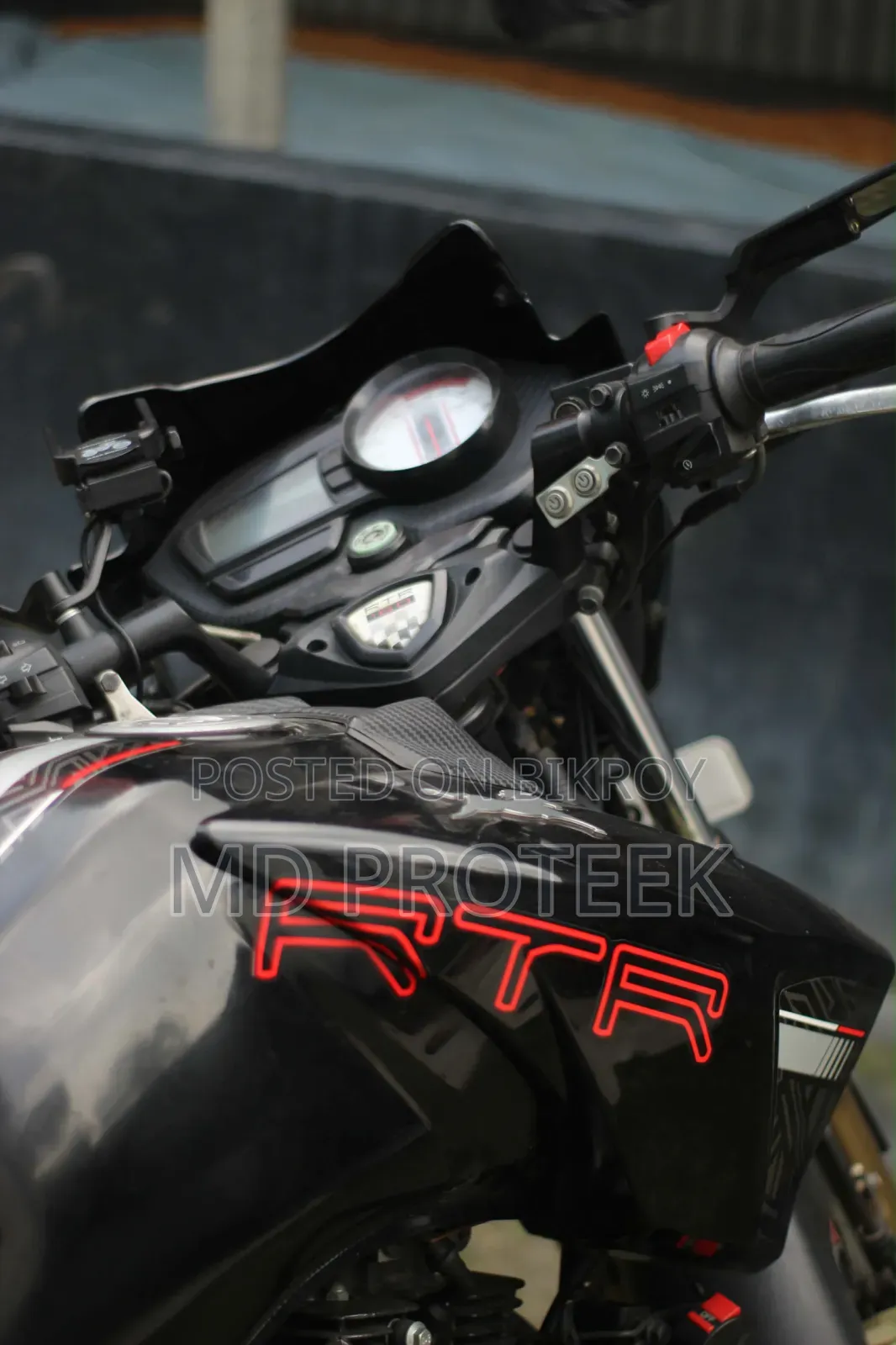 TVS Apache RTR 160 2V 2021 Black