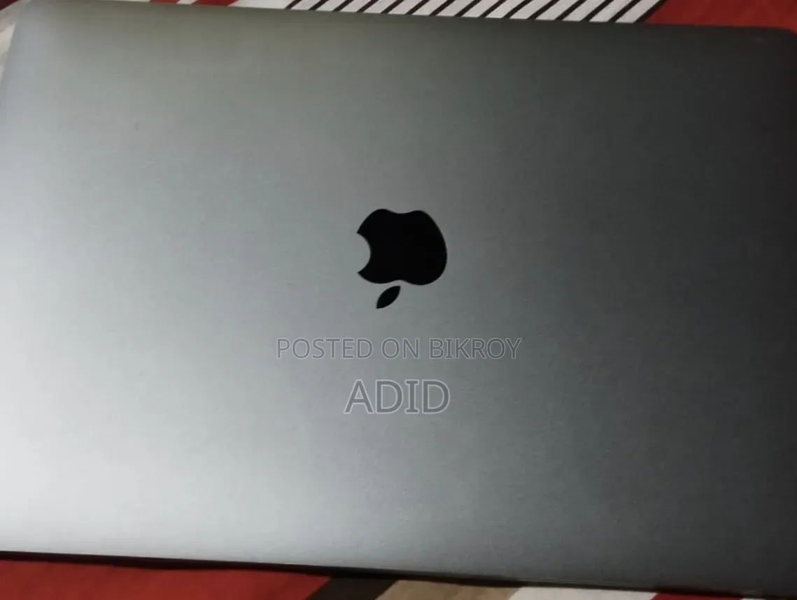 Laptop Apple MacBook 2017 8GB Intel Core I5 HDD 256GB