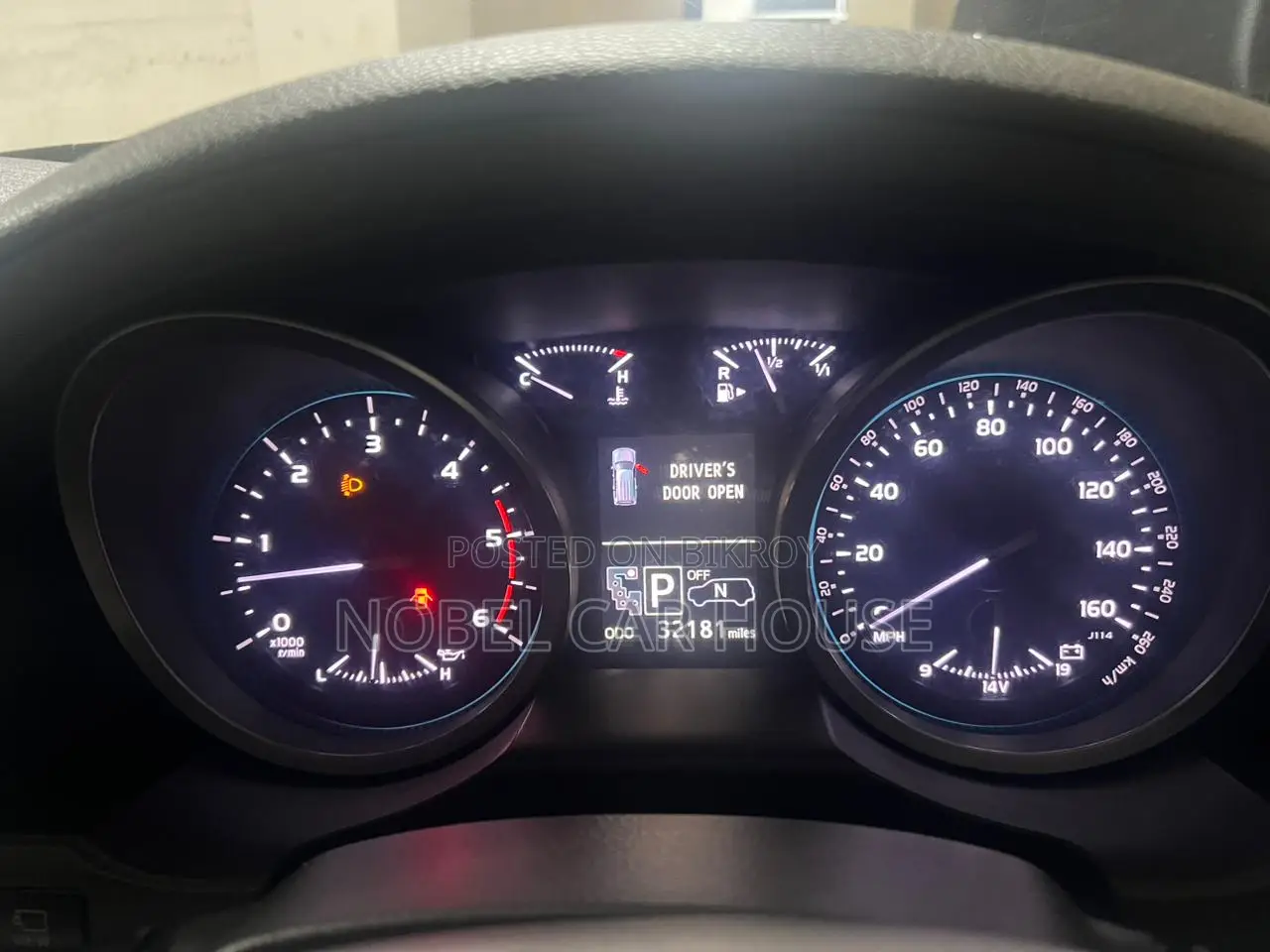 Toyota Land Cruiser 5.7 V8 2015 Pearl
