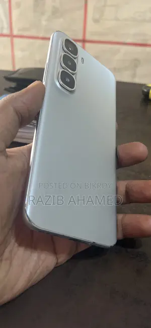 Infinix Hot 60 Pro+ 128 GB Silver