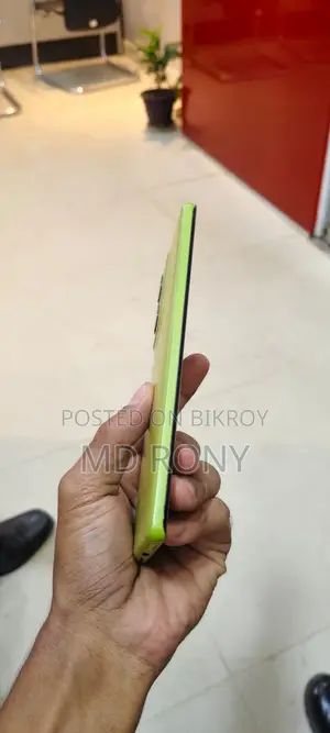 Motorola Moto G85 128 GB Yellow